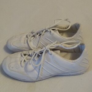 Nfinity Sneaker 10.5